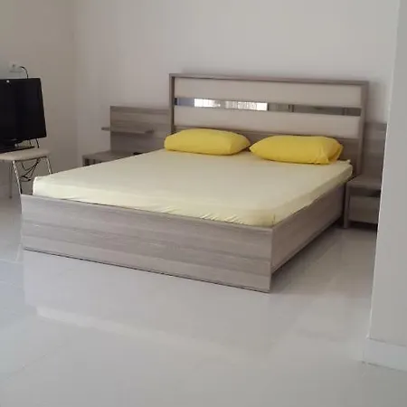 Aqua Mare Luxery Penthouse For 6 Persons * Side